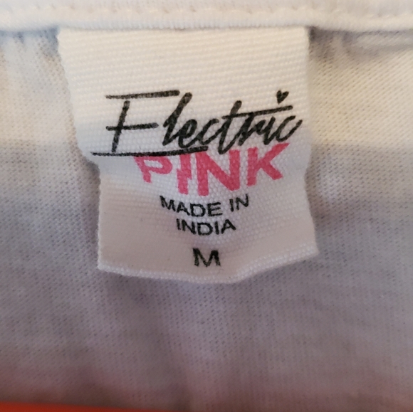 T-shirt - Picture 2 of 2